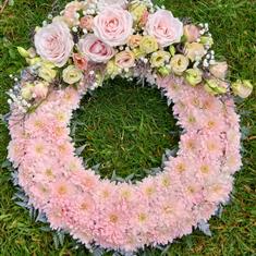 Pink Massed Wreath